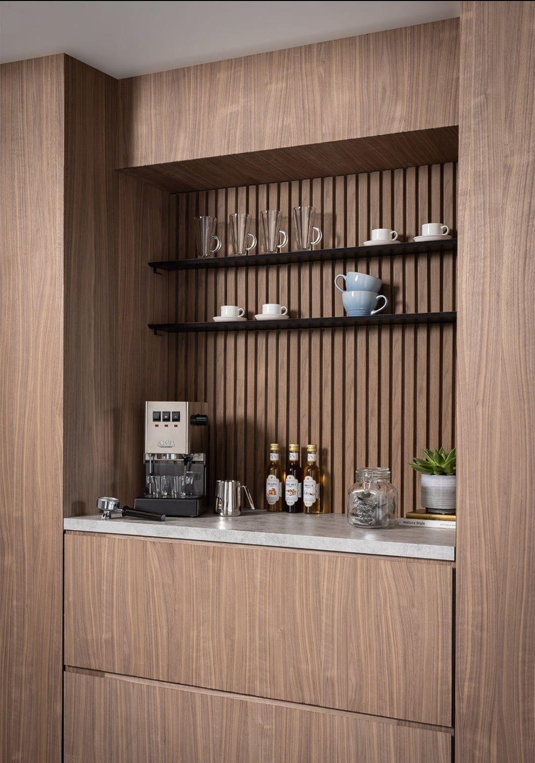 MKK-102 Modern Kahve Köşesi | Mekan Kapı